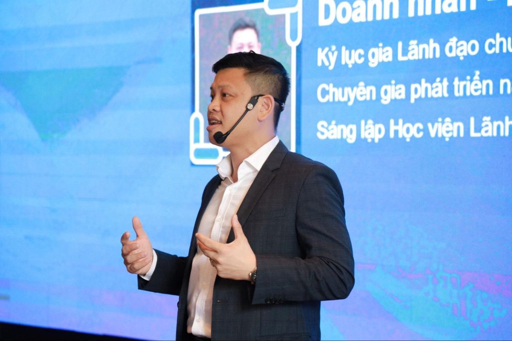tong-ket-lanh-dao-tu-than